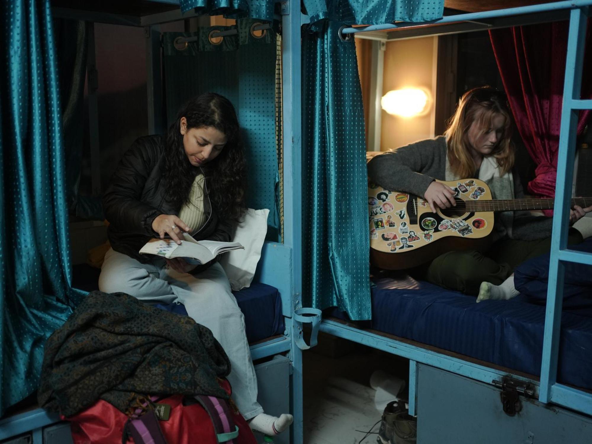 Skyard Rishikesh, Laxman Jhula Hostel Kültér fotó
