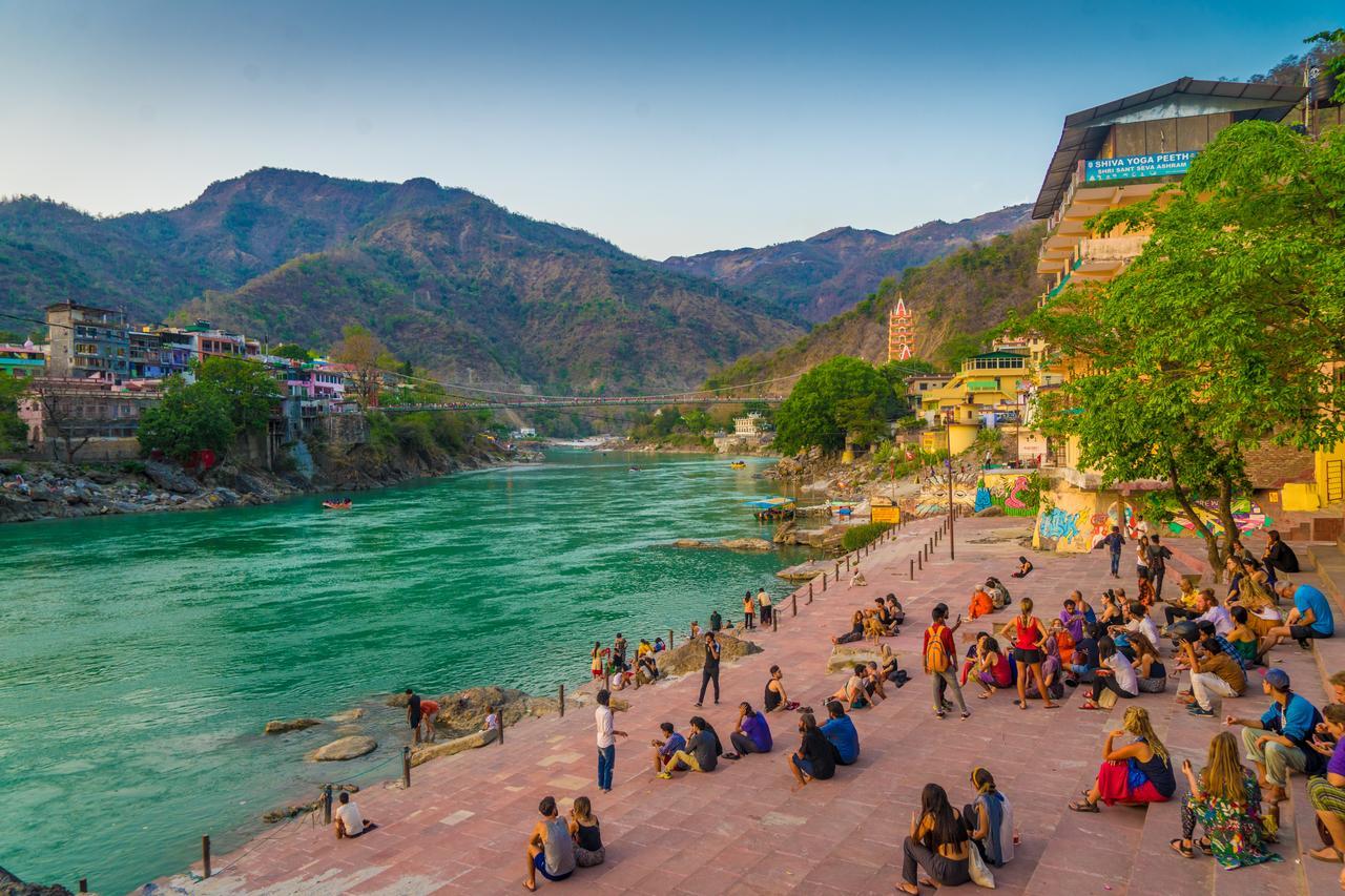 Skyard Rishikesh, Laxman Jhula Hostel Kültér fotó